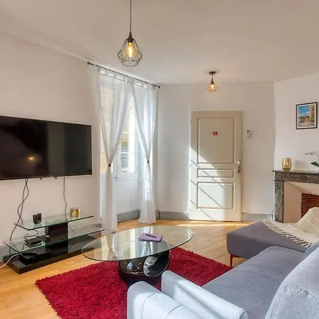 Σπίτι διακοπών En Couleurs, Maison 10 Personnes Centre Historique Sarlat-la-Caneda